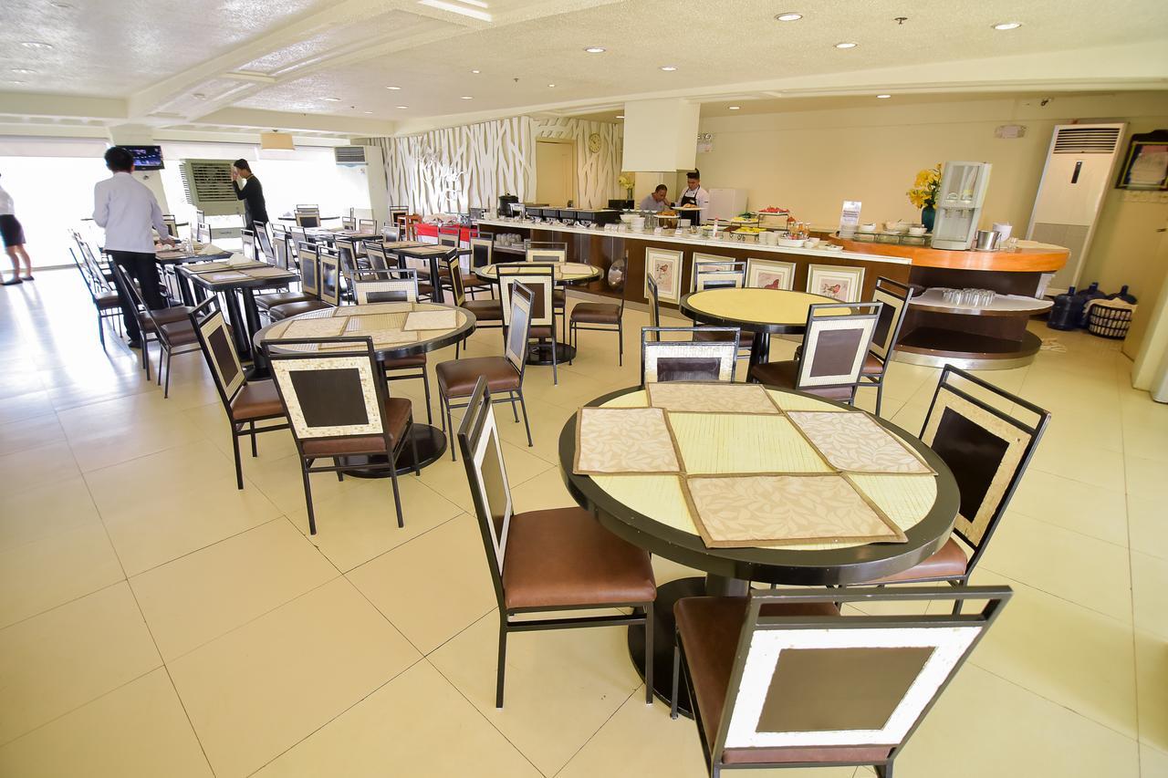 Hotel Tavern Суригао Экстерьер фото